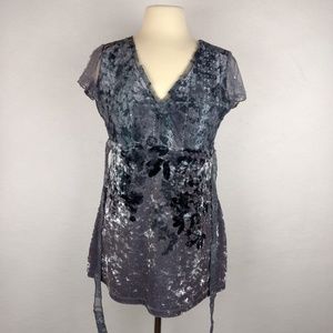 Per una velvet cap sleeve top gray size 12 lace